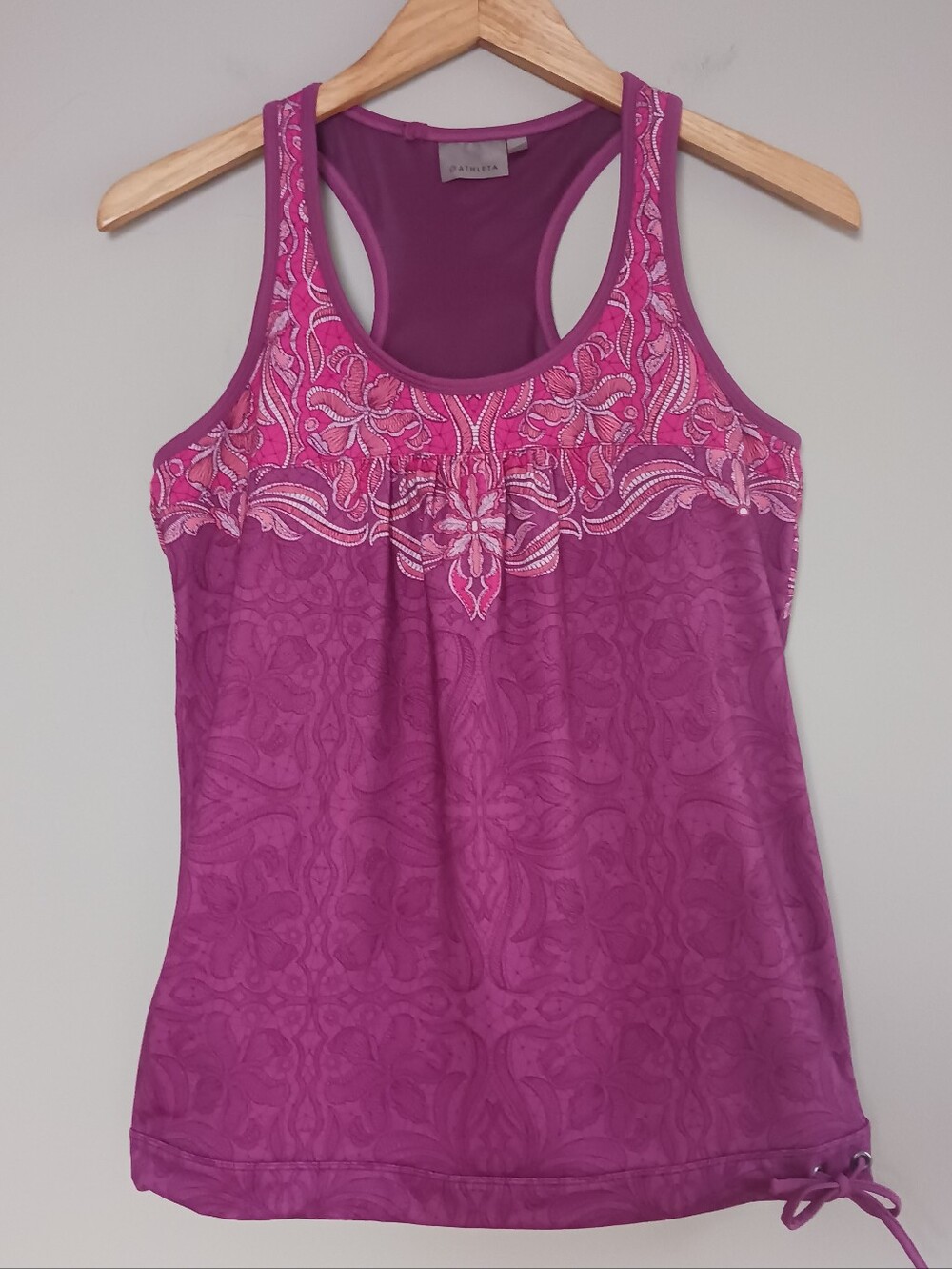Athleta Tinker Tank Top Pink Berry Floral Design Size M